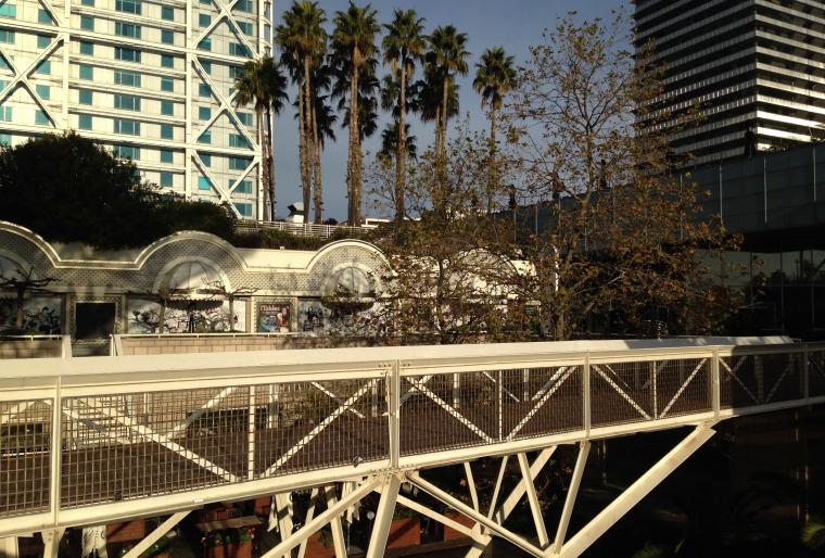 Centro comercial MARINA VILLAGE en Barcelona 